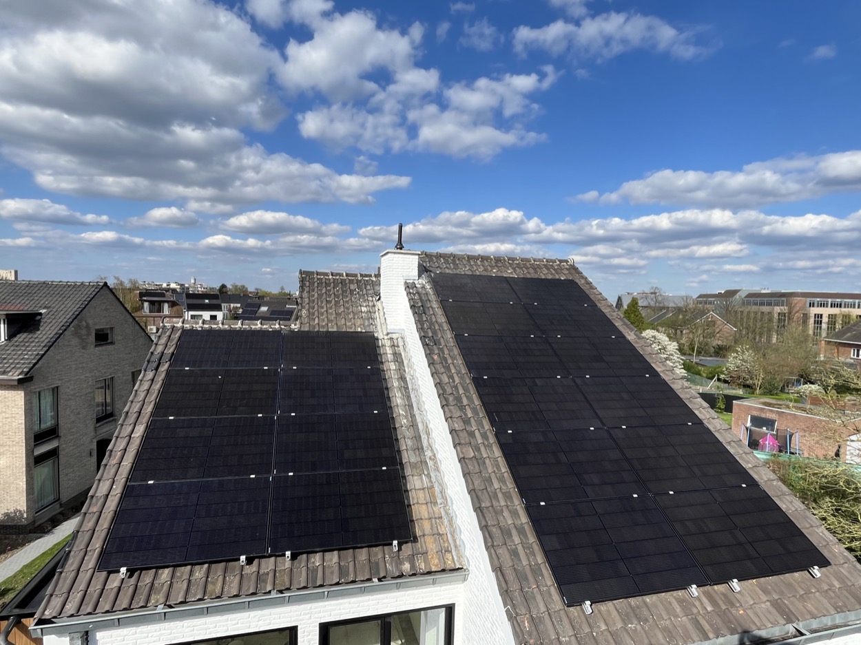 Realisaties Zonnepanelen plaatsen